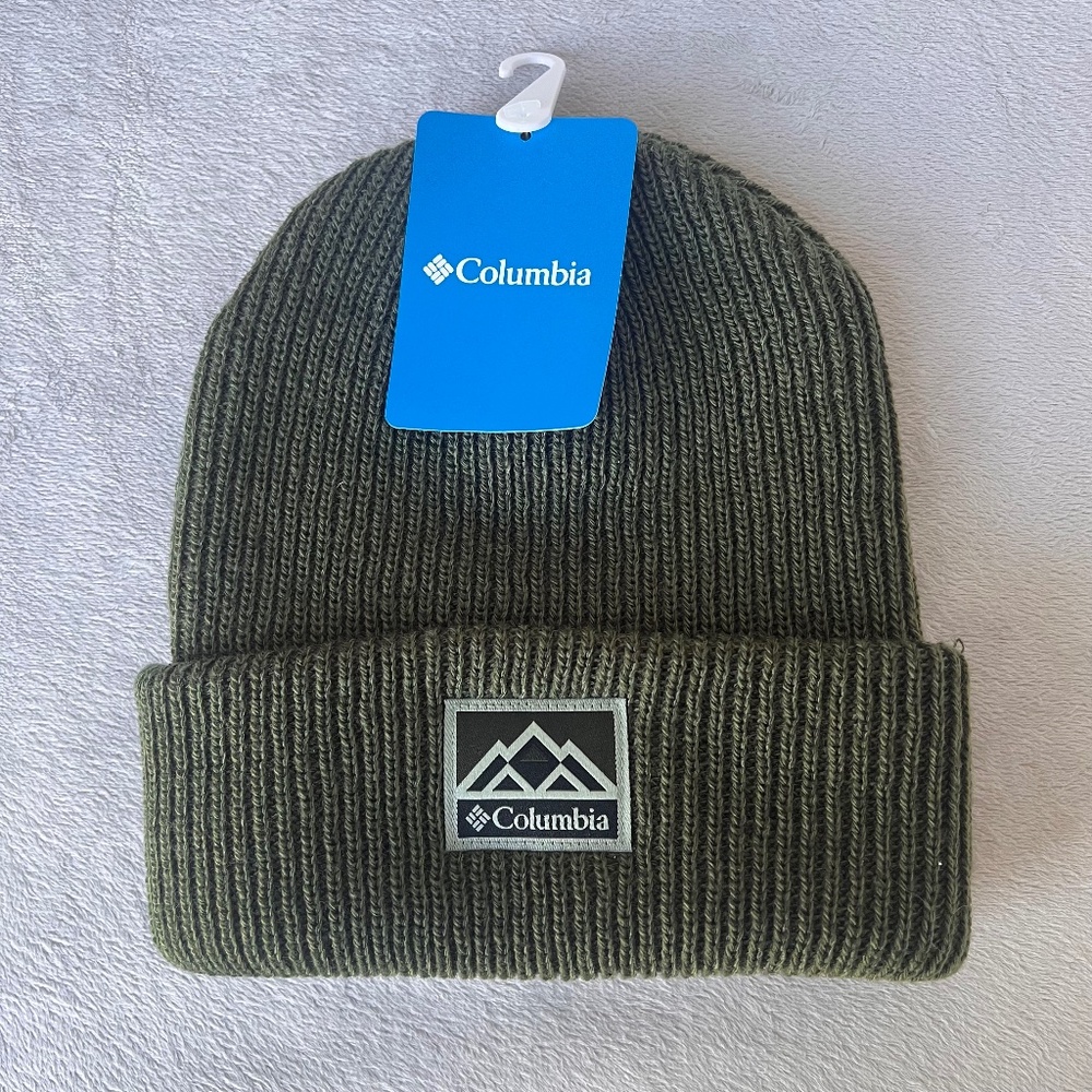 Columbia Outdoors Mountain Whirlibird Cuffed Beanie, Unisex One Size Green